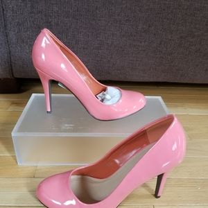 BNIB Diba coral pink patent leather heels size 7